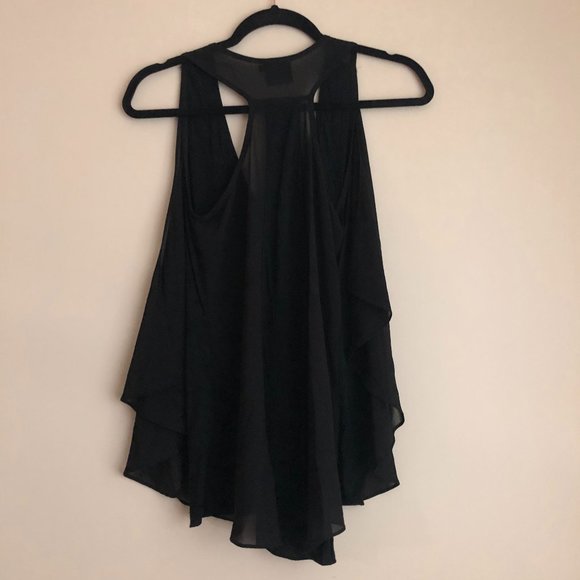Sleeveless Flowy Blouse in Black Size Small - Picture 5 of 10